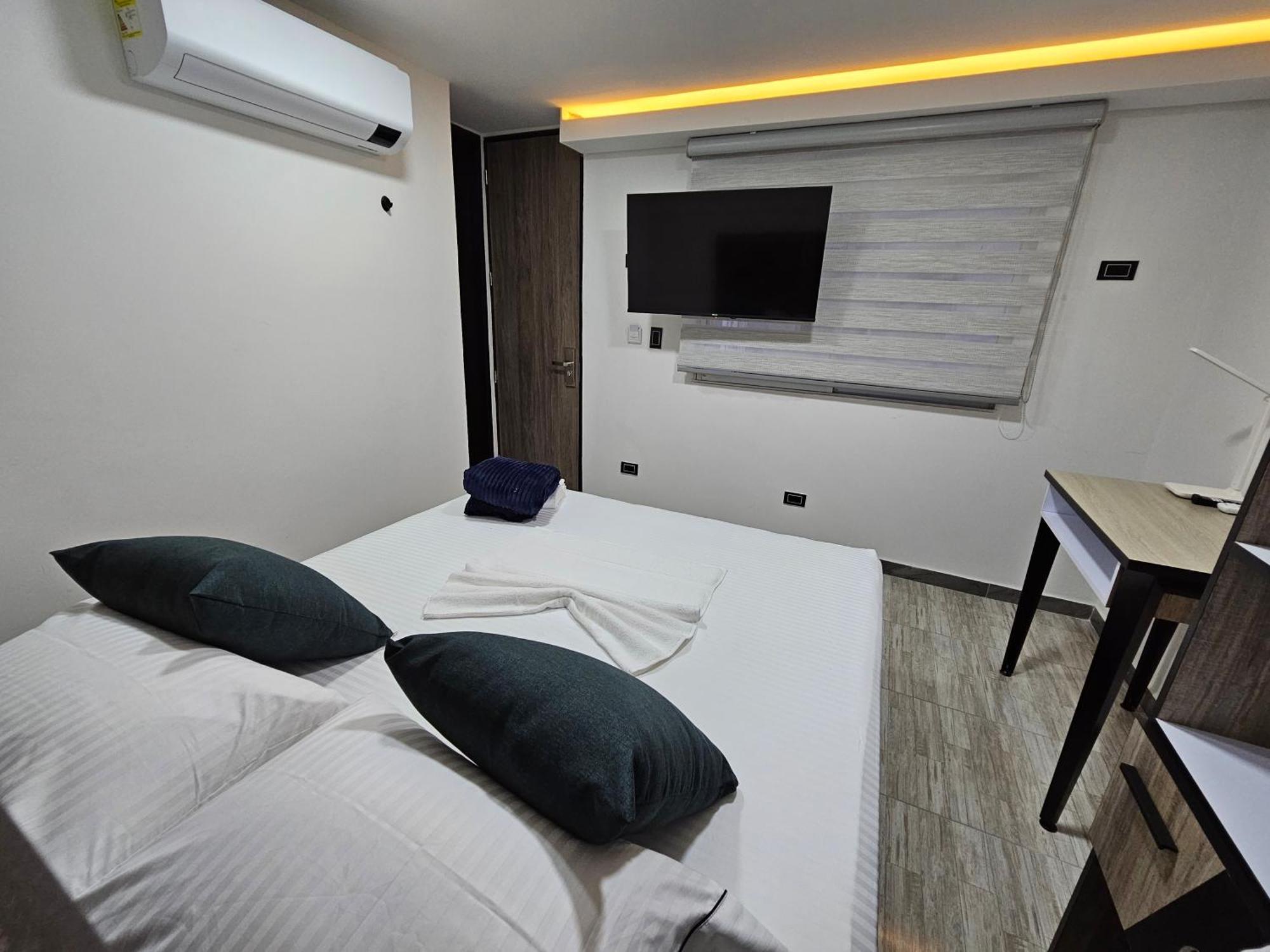 Hostel Boutique Nido De Loros Medellín Dış mekan fotoğraf