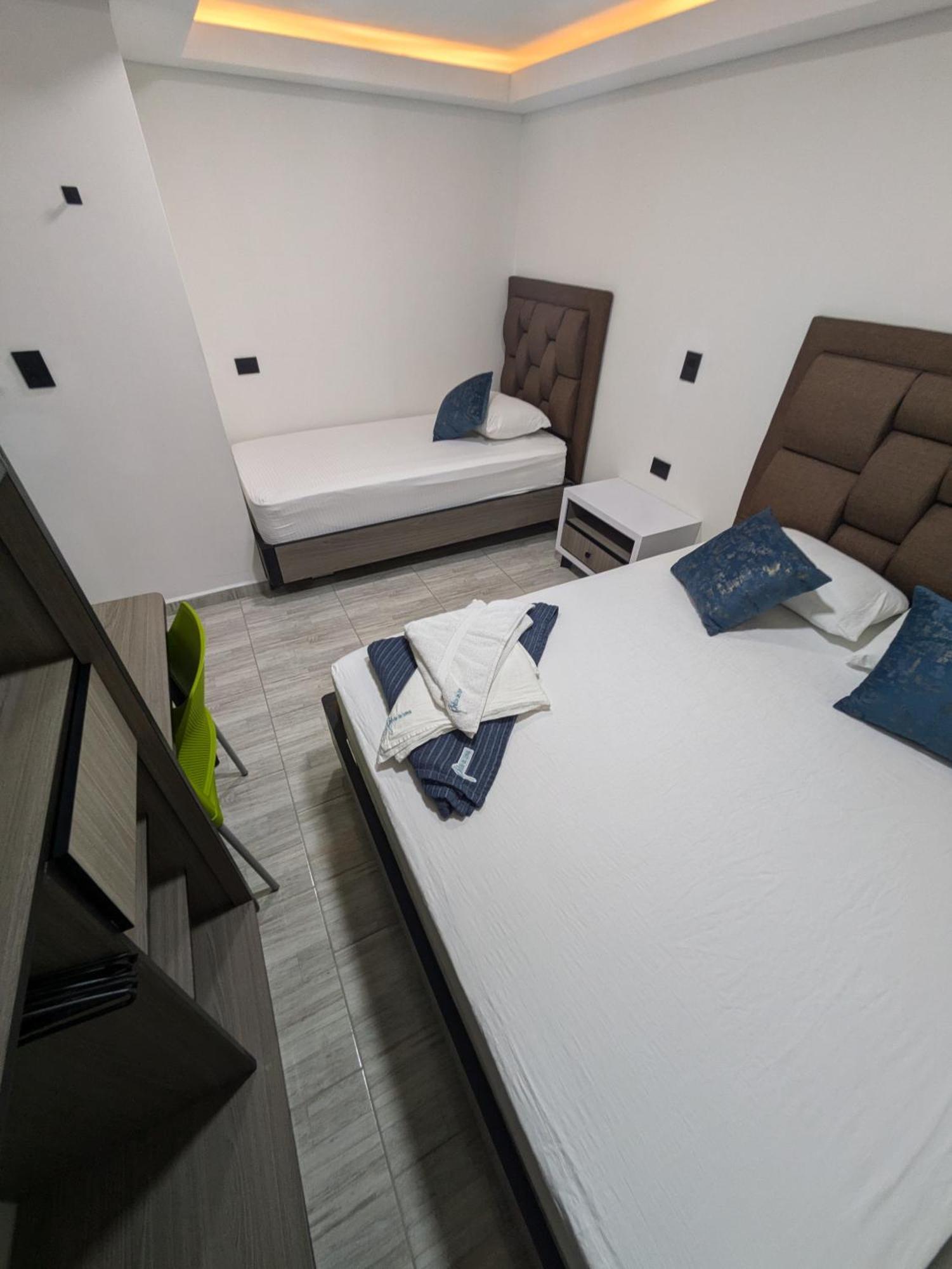 Hostel Boutique Nido De Loros Medellín Dış mekan fotoğraf