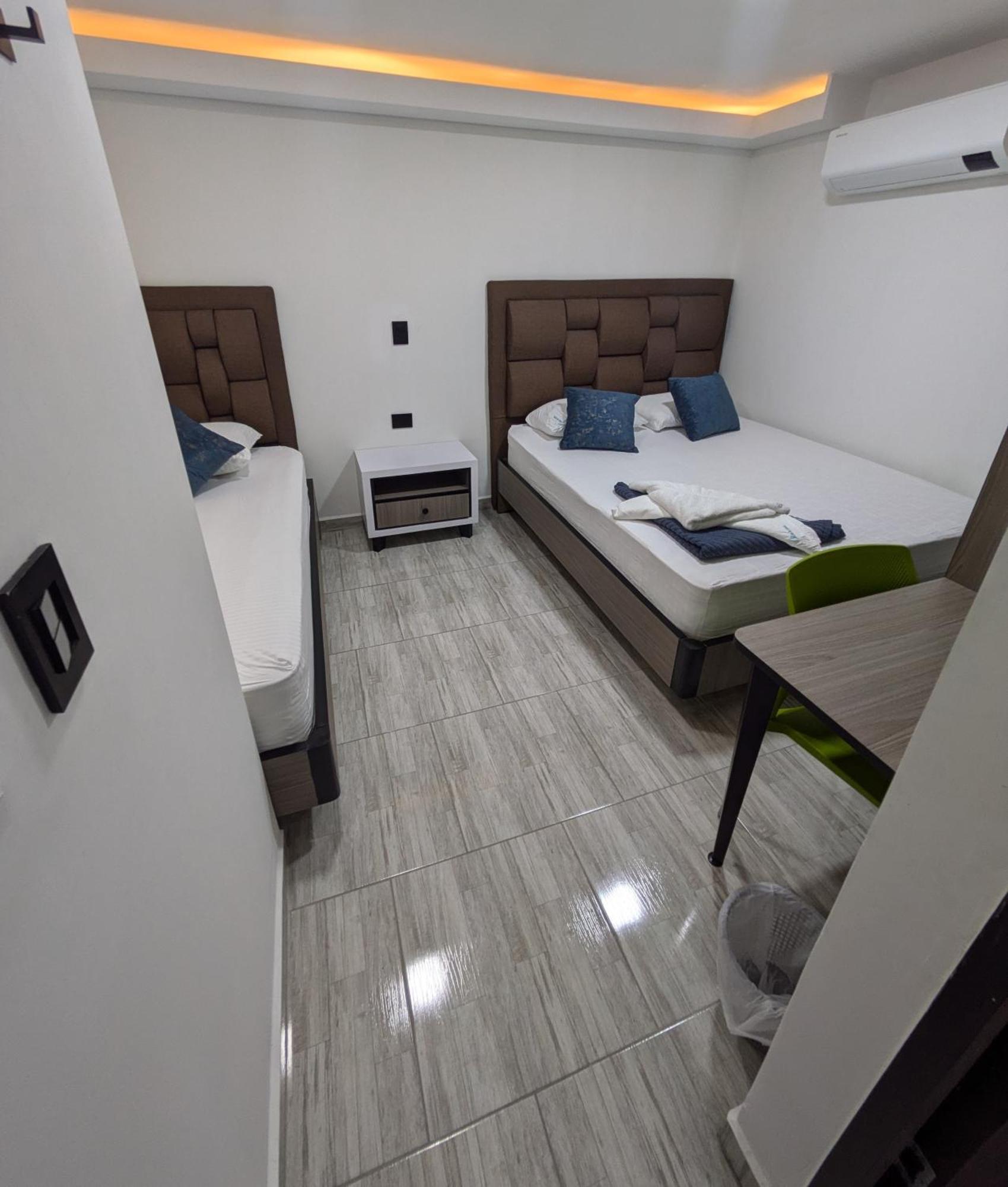 Hostel Boutique Nido De Loros Medellín Dış mekan fotoğraf