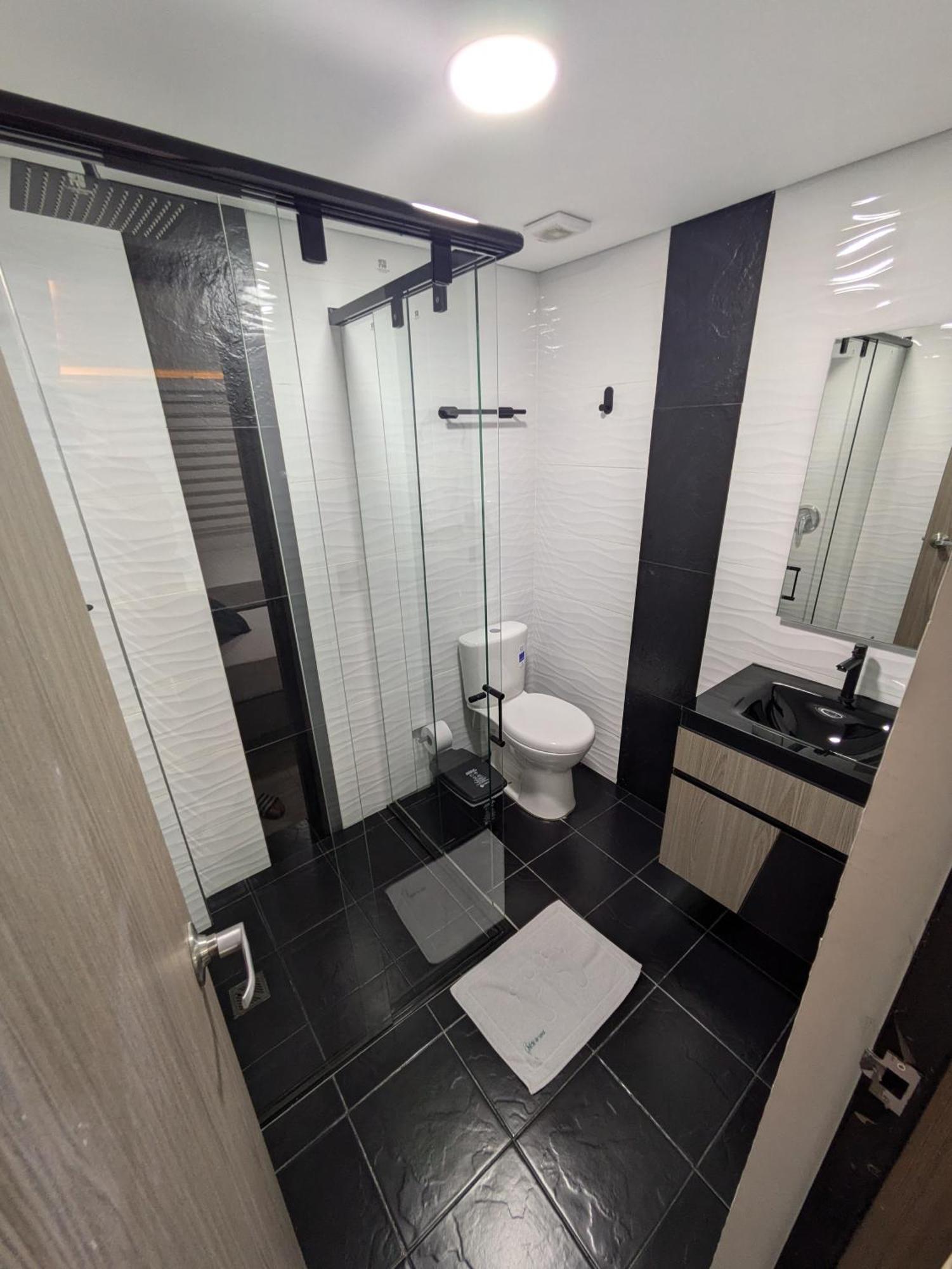 Hostel Boutique Nido De Loros Medellín Dış mekan fotoğraf